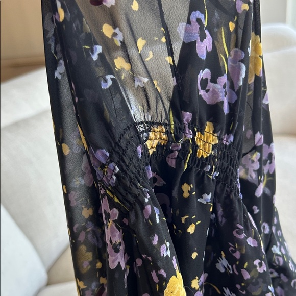 Elle Black and Purple Floral Sleeveless Blouse - Picture 4 of 6